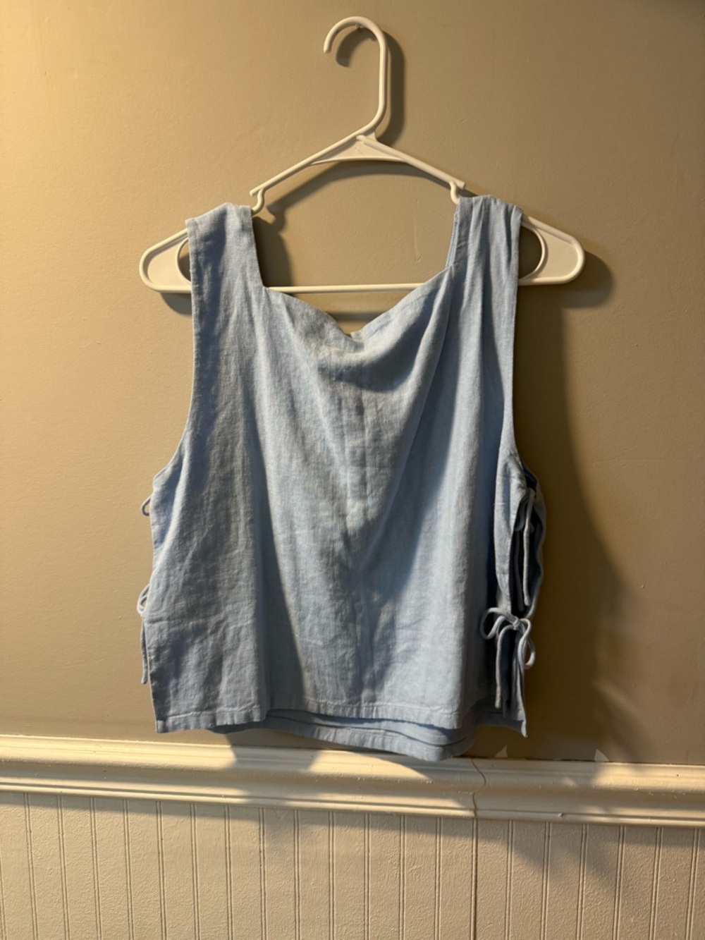 NWT Abercrombie & Fitch Shell Top With Tie Side Detail Medium - Picture 5 of 5